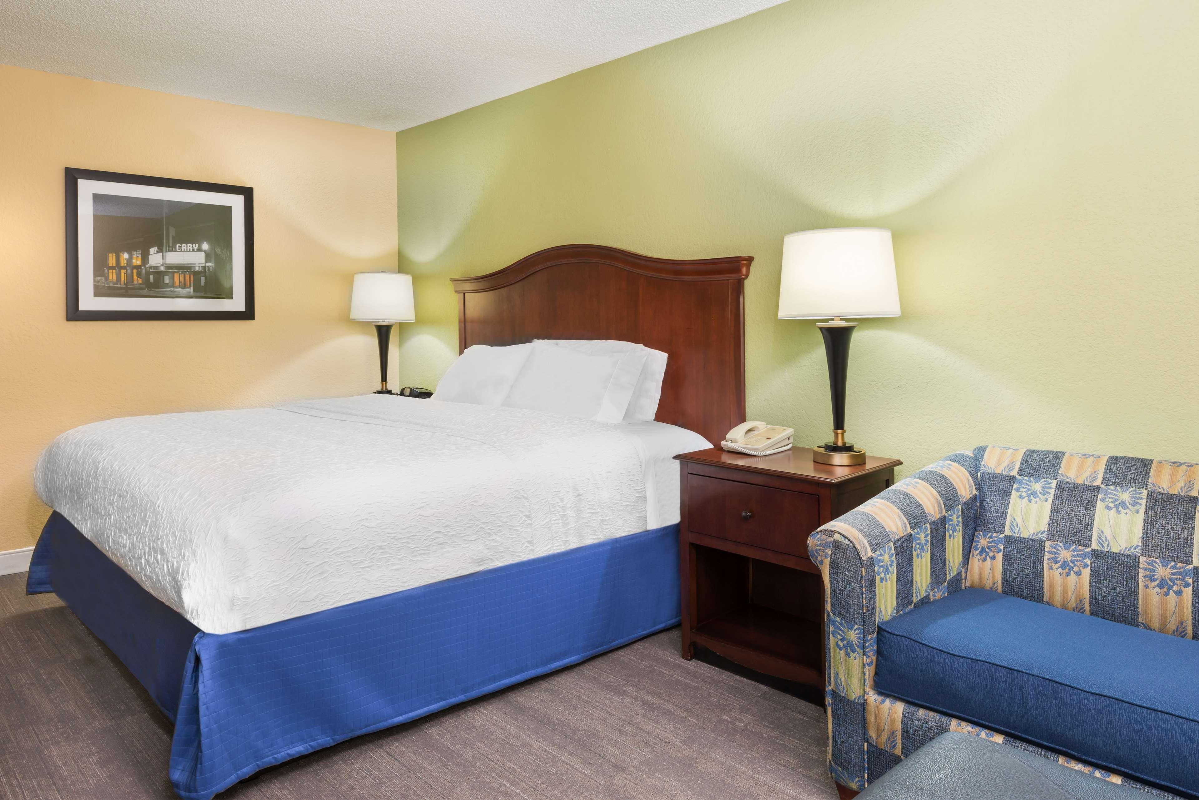 Hampton Inn Raleigh Cary Ngoại thất bức ảnh