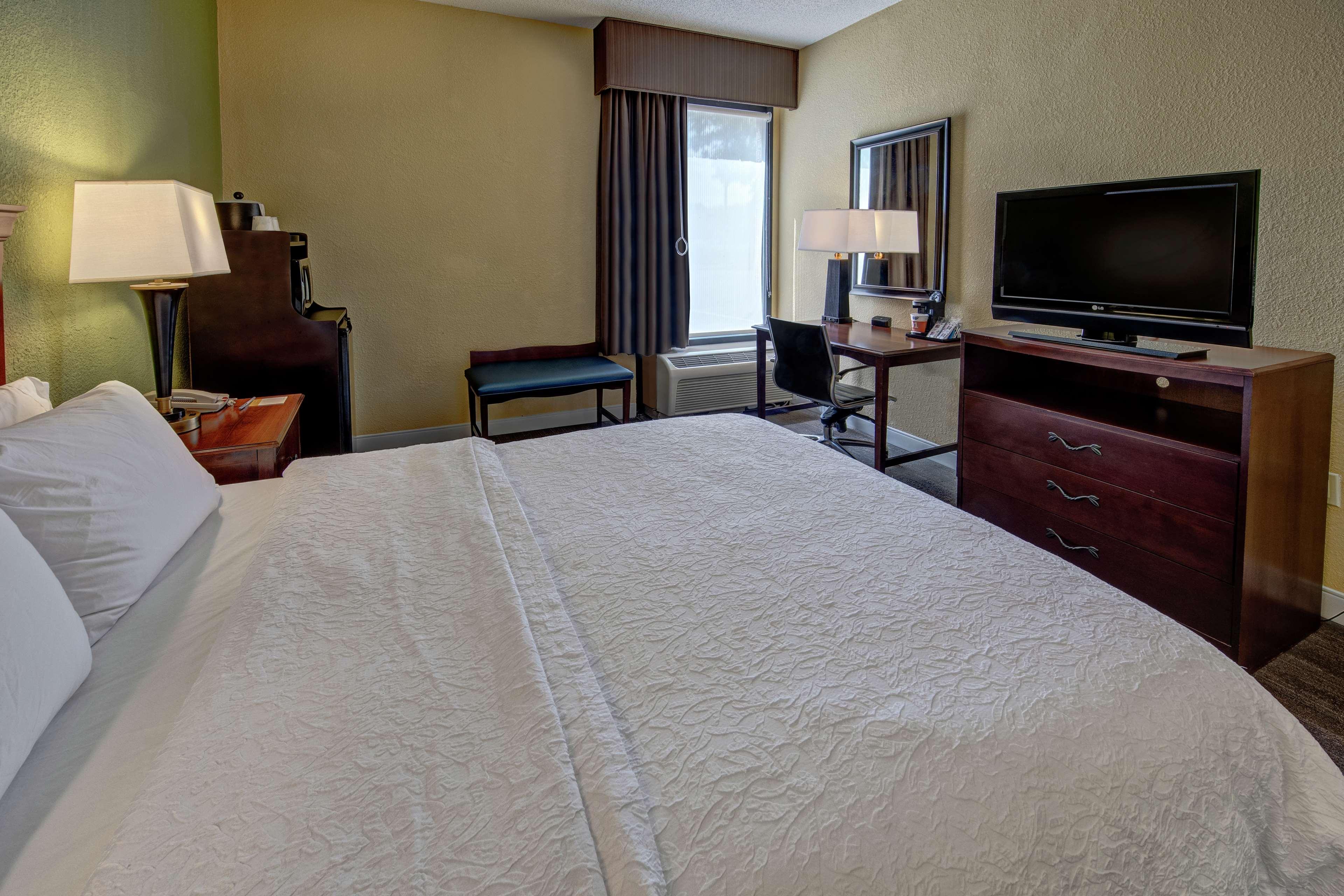 Hampton Inn Raleigh Cary Ngoại thất bức ảnh