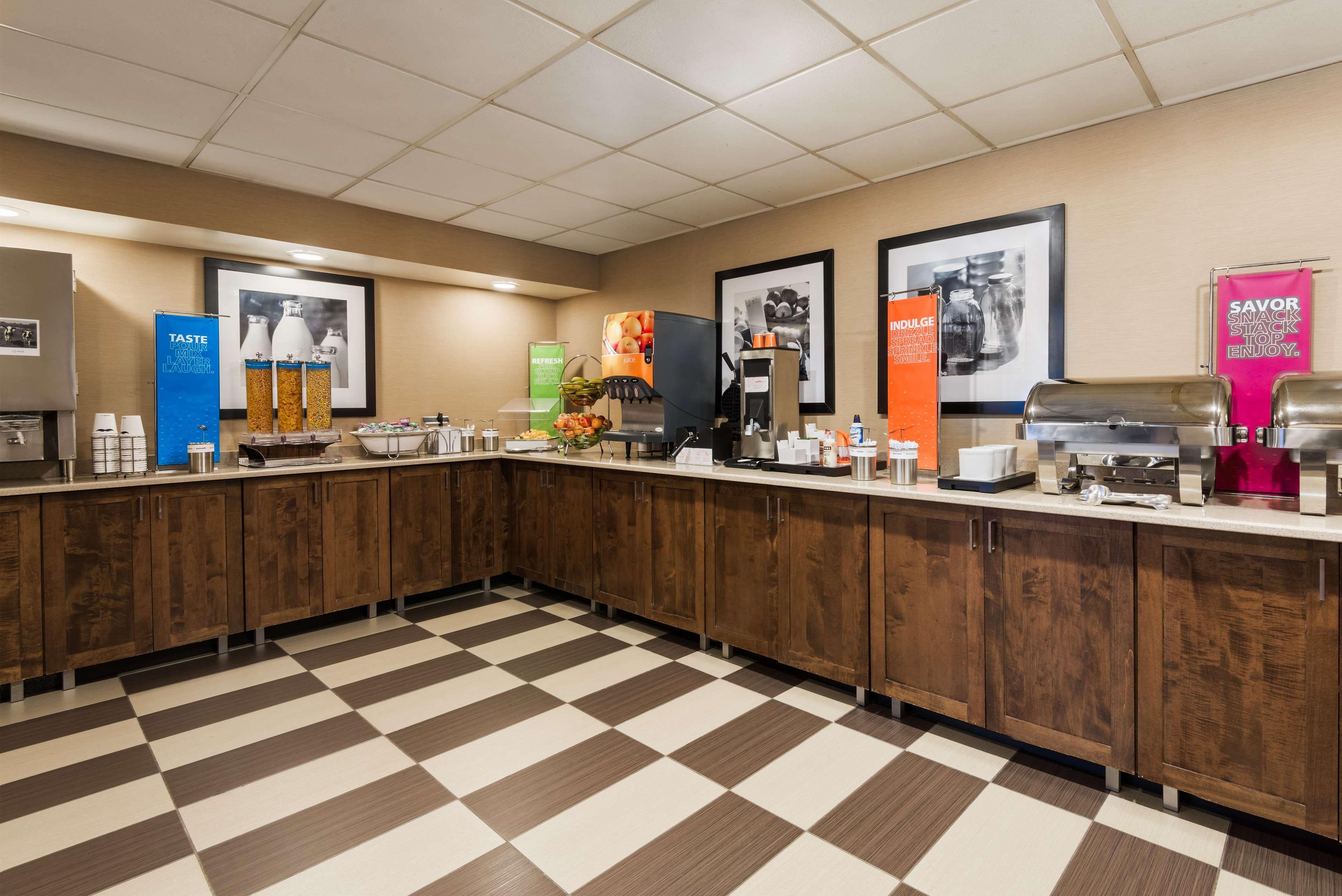 Hampton Inn Raleigh Cary Ngoại thất bức ảnh