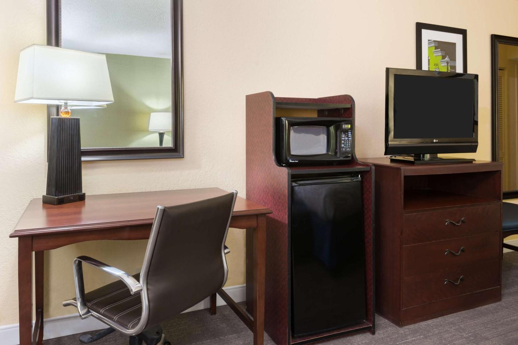 Hampton Inn Raleigh Cary Ngoại thất bức ảnh