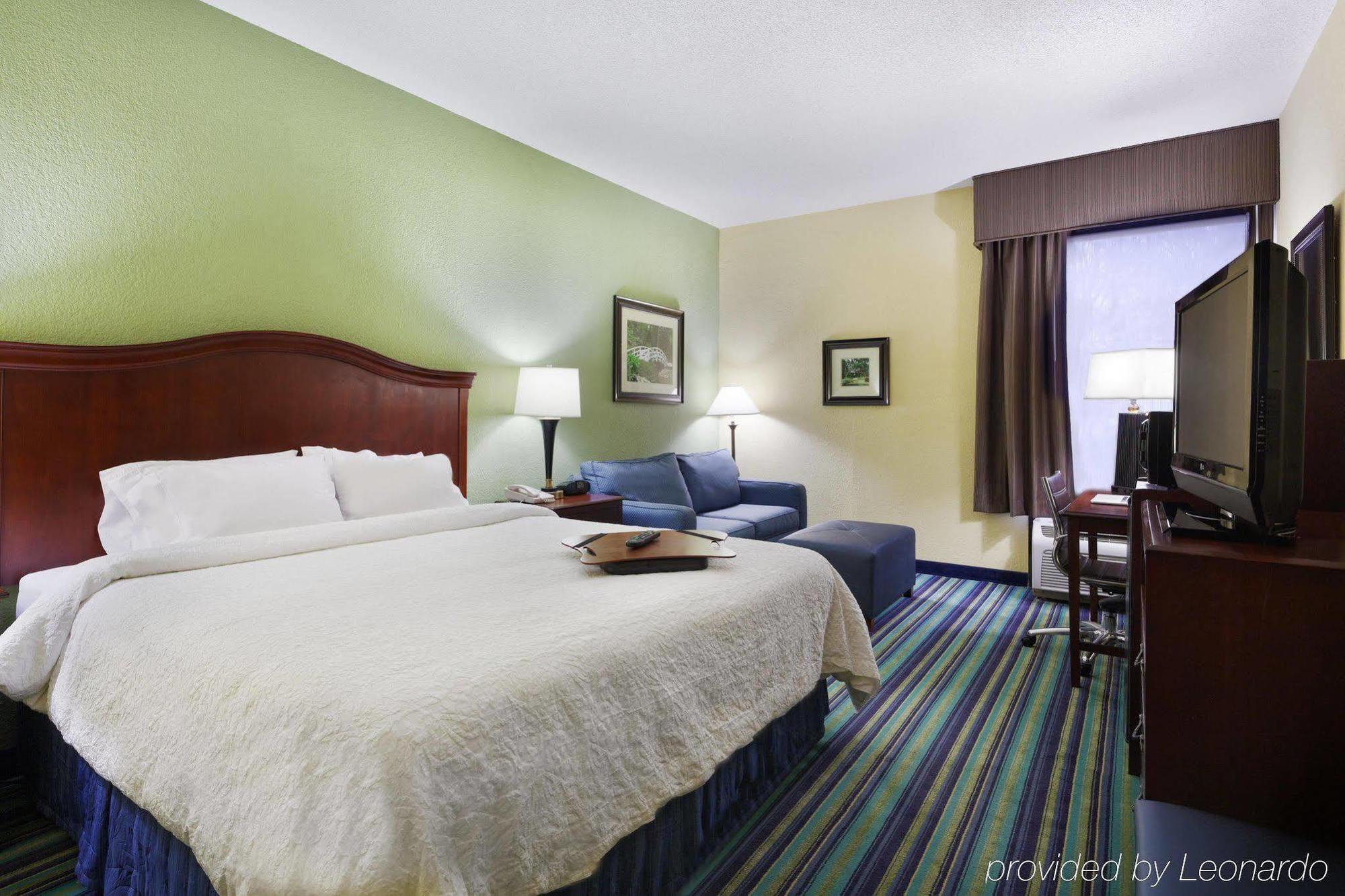 Hampton Inn Raleigh Cary Ngoại thất bức ảnh