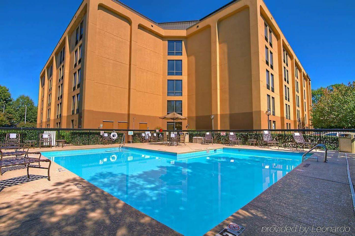 Hampton Inn Raleigh Cary Ngoại thất bức ảnh